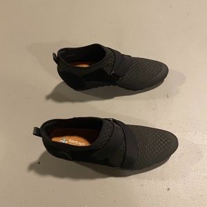 Baretraps wedge booties